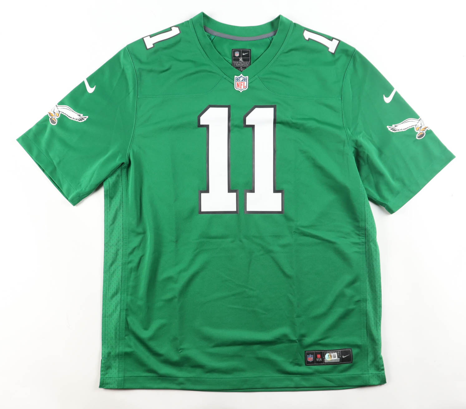AJ Brown Signed Eagles Nike Authentic Jersey (Beckett) at PristineAuction.com AJ Brown Signed Eagles Nike Authentic Jersey (Beckett) at PristineAuction.com