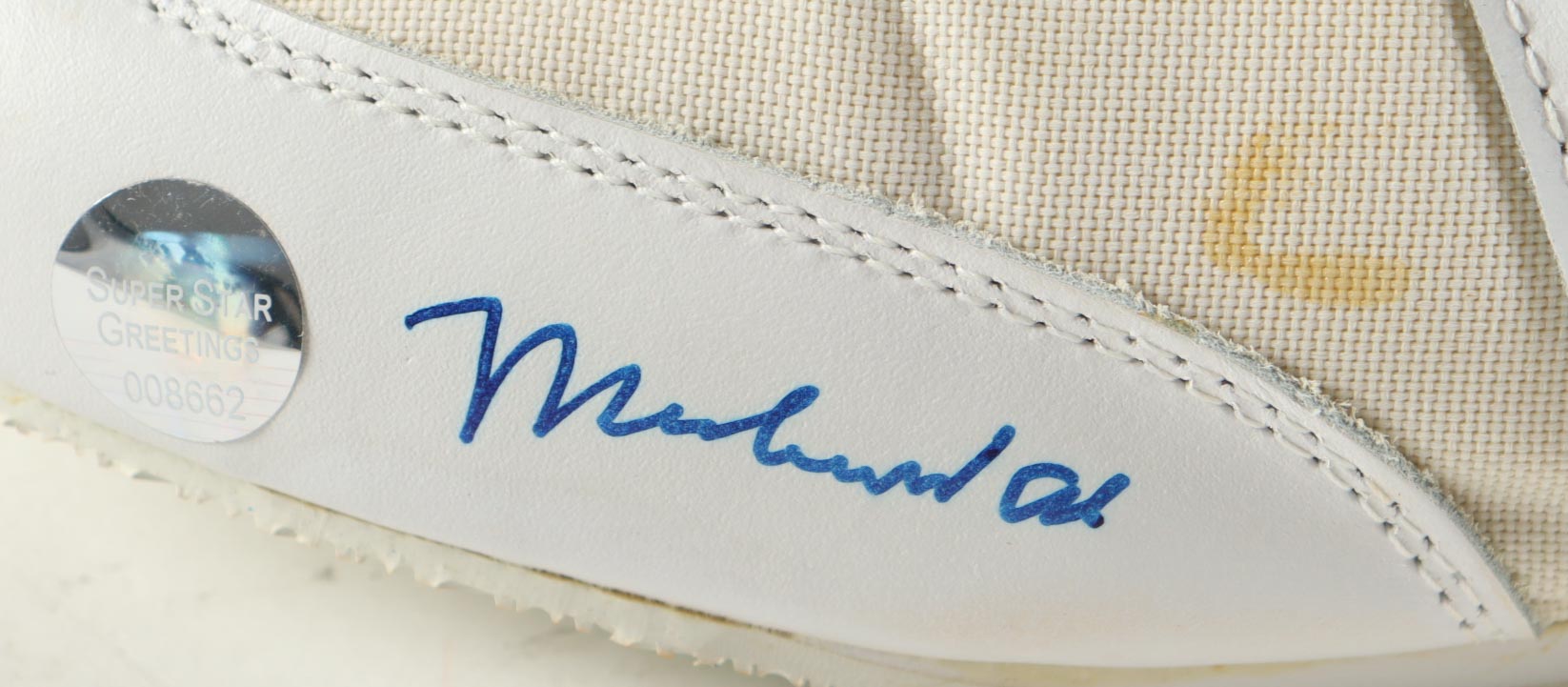 Muhammad Ali Signed Pair of Vintage Everlast Boxing Shoes (JSA) at PristineAuction.com Muhammad Ali Signed Pair of Vintage Everlast Boxing Shoes (JSA) at PristineAuction.com