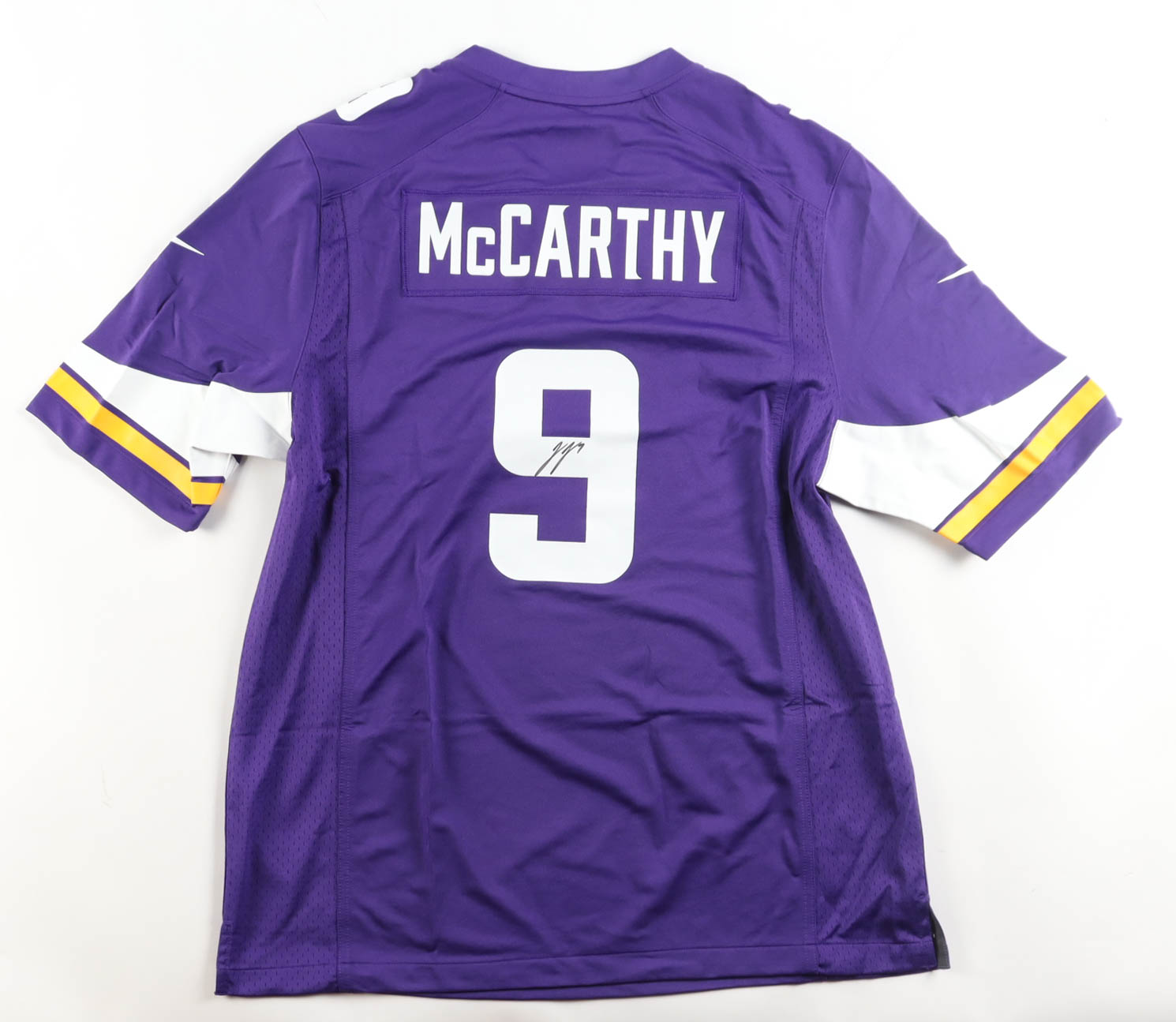 J.J. McCarthy Signed Vikings Nike Authentic Jersey (Beckett) at PristineAuction.com J.J. McCarthy Signed Vikings Nike Authentic Jersey (Beckett) at PristineAuction.com