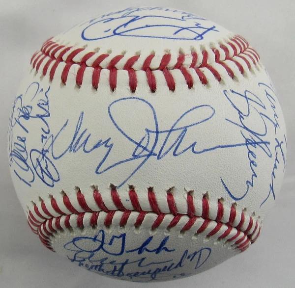 1986 World Series Champion Mets Baseball Team-Signed By (27) with Keith Hernandez, Darryl Strawberry, Ray Knight (JSA) at PristineAuction.com 1986 World Series Champion Mets Baseball Team-Signed By (27) with Keith Hernandez, Darryl Strawberry, Ray Knight (JSA) at PristineAuction.com