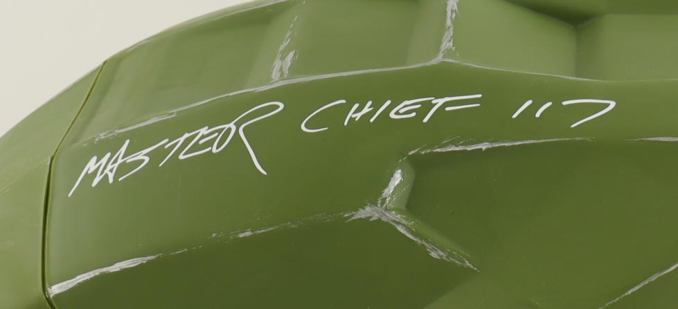 Steve Downes Signed "Halo" Master Chief Full-Size Spartan Helmet Inscribed "Master Chief 117" (JSA) at PristineAuction.com Steve Downes Signed "Halo" Master Chief Full-Size Spartan Helmet Inscribed "Master Chief 117" (JSA) at PristineAuction.com