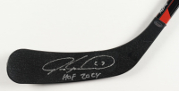 Jeremy Roenick Signed Blackhawks Hockey Stick Inscribed "HOF 2024" (Schwartz) at PristineAuction.com