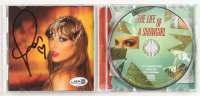 Taylor Swift Signed "The Life of a Showgirl" CD Album Insert (JSA) at PristineAuction.com
