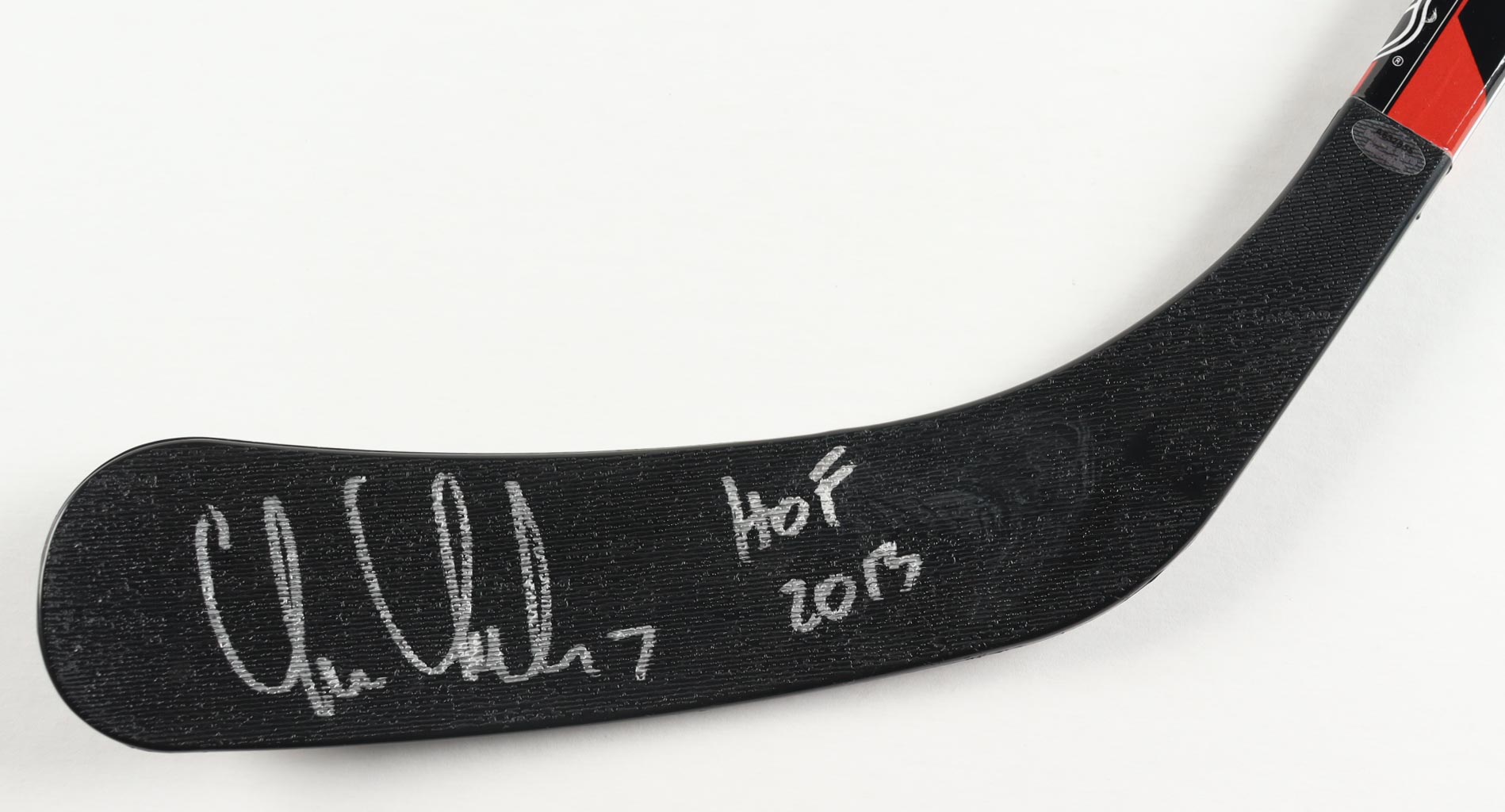 Chris Chelios Signed Blackhawks Hockey Stick Inscribed "HOF 2013" (Schwartz) at PristineAuction.com Chris Chelios Signed Blackhawks Hockey Stick Inscribed "HOF 2013" (Schwartz) at PristineAuction.com