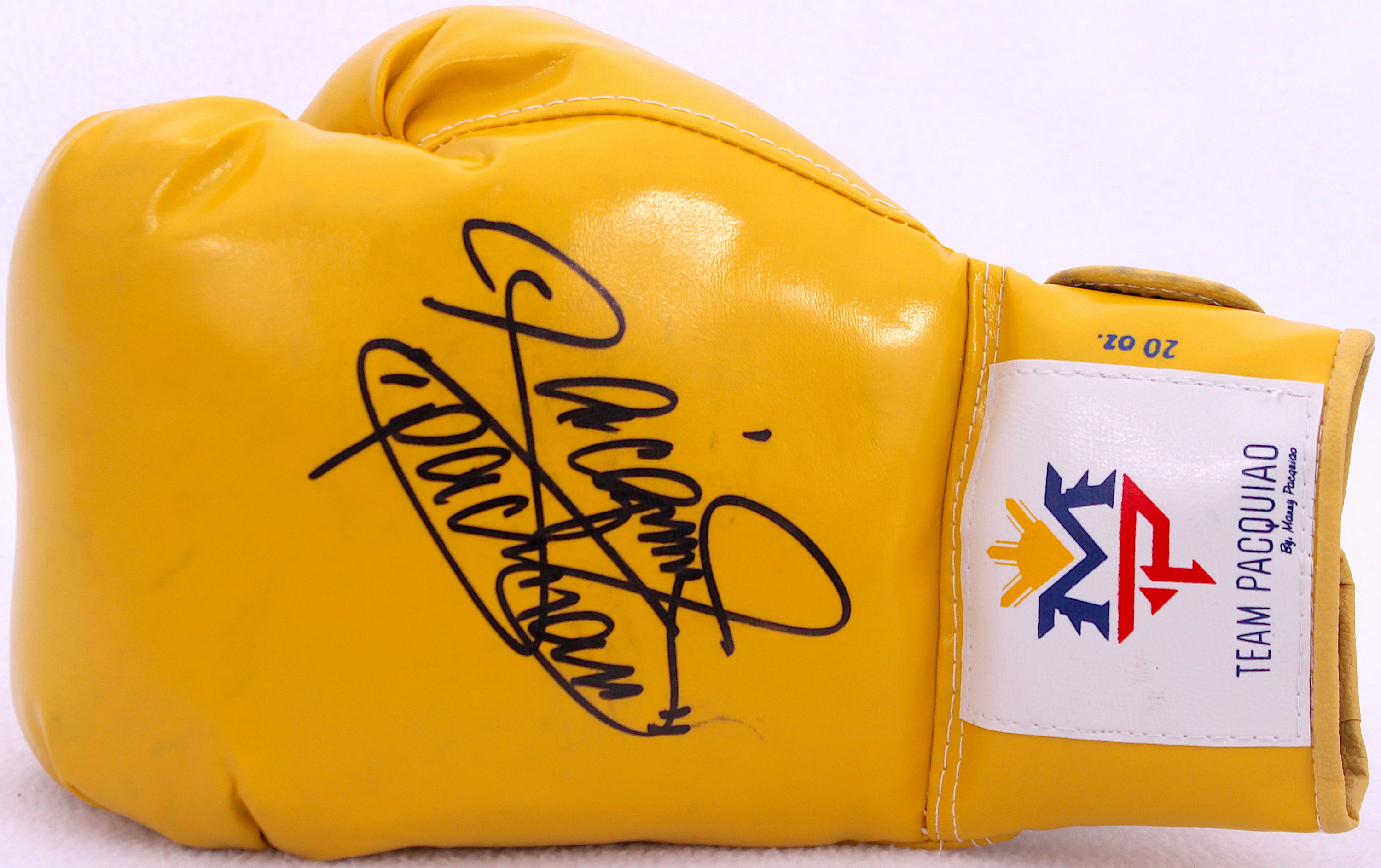 Manny Pacquiao Signed Boxing Glove Inscribed "Pacman" (Pacquiao COA) at PristineAuction.com Manny Pacquiao Signed Boxing Glove Inscribed "Pacman" (Pacquiao COA) at PristineAuction.com