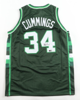 Terry Cummings Signed Jersey (TriStar) at PristineAuction.com