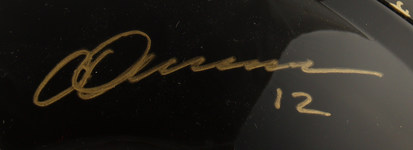 Chris Olave Signed Saints Full-Size Alternate Speed Helmet With Visor (Beckett) at PristineAuction.com Chris Olave Signed Saints Full-Size Alternate Speed Helmet With Visor (Beckett) at PristineAuction.com