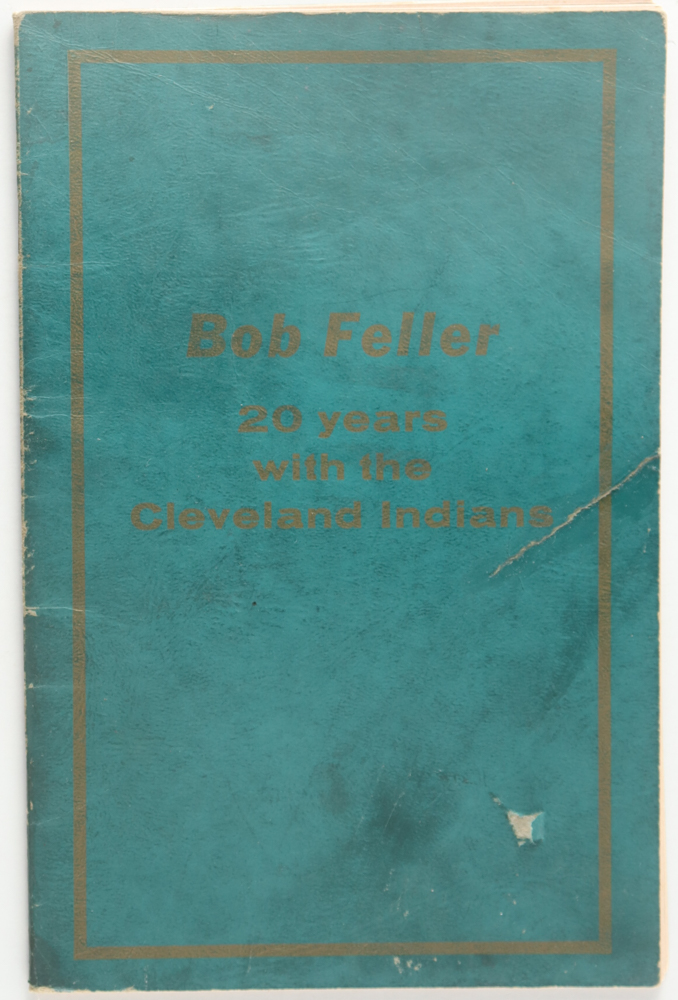 Bob Feller LE "1962 Hall of Fame Induction" 1 Troy Oz .999 Fine Silver Commemorative Bullion Round With Retirement Booklet at PristineAuction.com Bob Feller LE "1962 Hall of Fame Induction" 1 Troy Oz .999 Fine Silver Commemorative Bullion Round With Retirement Booklet at PristineAuction.com