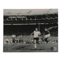 Sir Geoff Hurst Signed Team England 8x10 Photo (Beckett) at PristineAuction.com