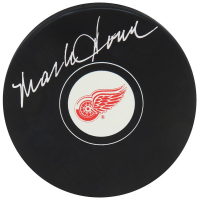 Mark Howe Signed Red Wings Logo Hockey Puck (Schwartz) at PristineAuction.com
