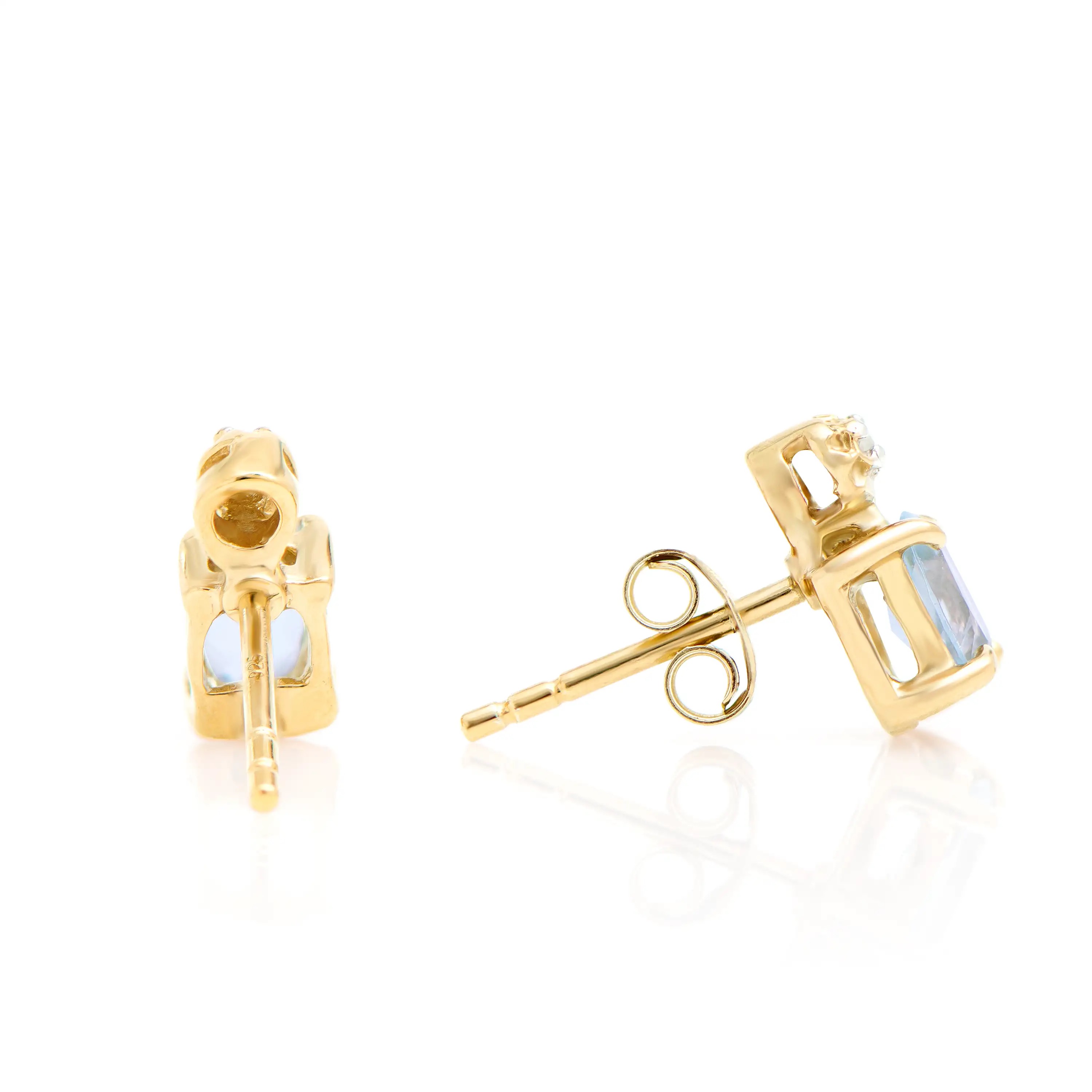 0.84 CTW Natural Acquamarine & Diamonds 18K Gold Plated Designer Earrings | Estimated Retail Value: $1,189 (AMG) at PristineAuction.com 0.84 CTW Natural Acquamarine & Diamonds 18K Gold Plated Designer Earrings | Estimated Retail Value: $1,189 (AMG) at PristineAuction.com