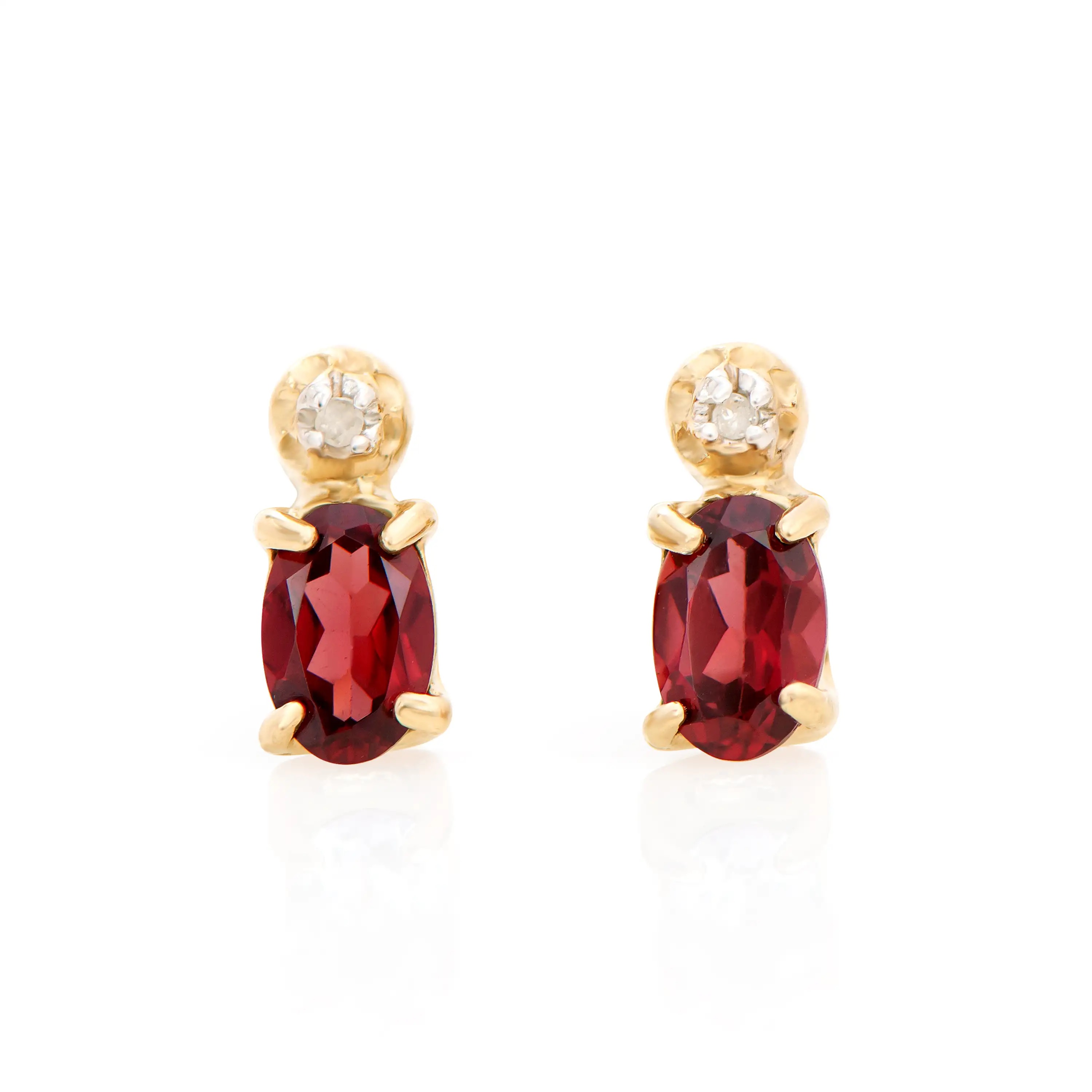 0.97 CTW Natural Garnet & Diamonds 18K Gold Plated Designer Earrings | Estimated Retail Value: $1,189 (AMG) at PristineAuction.com 0.97 CTW Natural Garnet & Diamonds 18K Gold Plated Designer Earrings | Estimated Retail Value: $1,189 (AMG) at PristineAuction.com