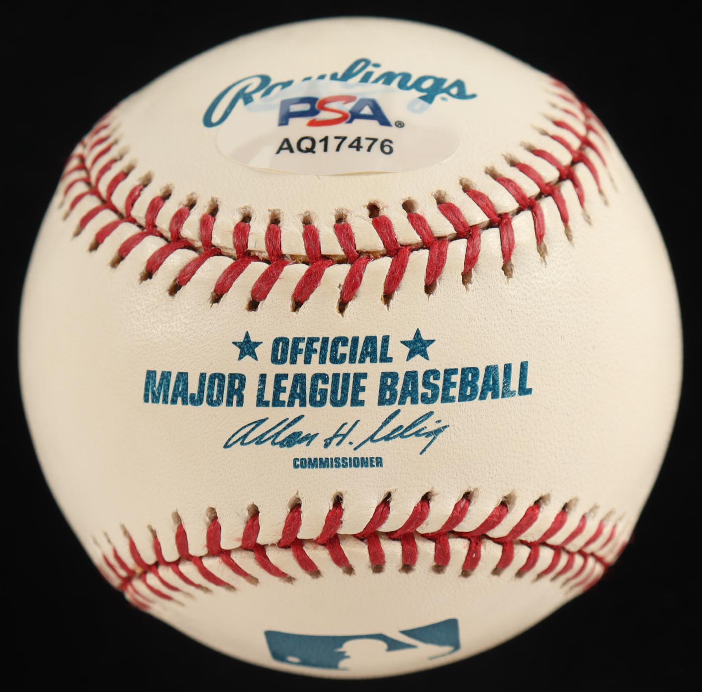 David Ortiz Signed OML Baseball with Display Case (PSA) at PristineAuction.com David Ortiz Signed OML Baseball with Display Case (PSA) at PristineAuction.com