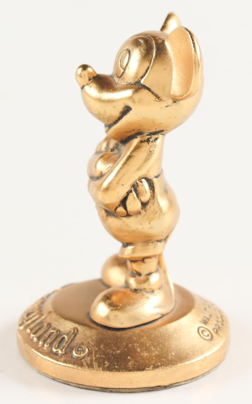 Vintage Mickey Mouse Brass Figurine Paperweight Souvenir with Display Case at PristineAuction.com Vintage Mickey Mouse Brass Figurine Paperweight Souvenir with Display Case at PristineAuction.com
