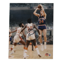 Bill Bradley Signed Knicks 8x10 Photo (Beckett) at PristineAuction.com