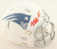 Milton Williams Signed Patriots Flat White Alternate Speed Mini Helmet (Beckett) at PristineAuction.com