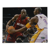 Dwyane Wade Signed Heat 8x10 Photo (Hollywood Collectibles) at PristineAuction.com