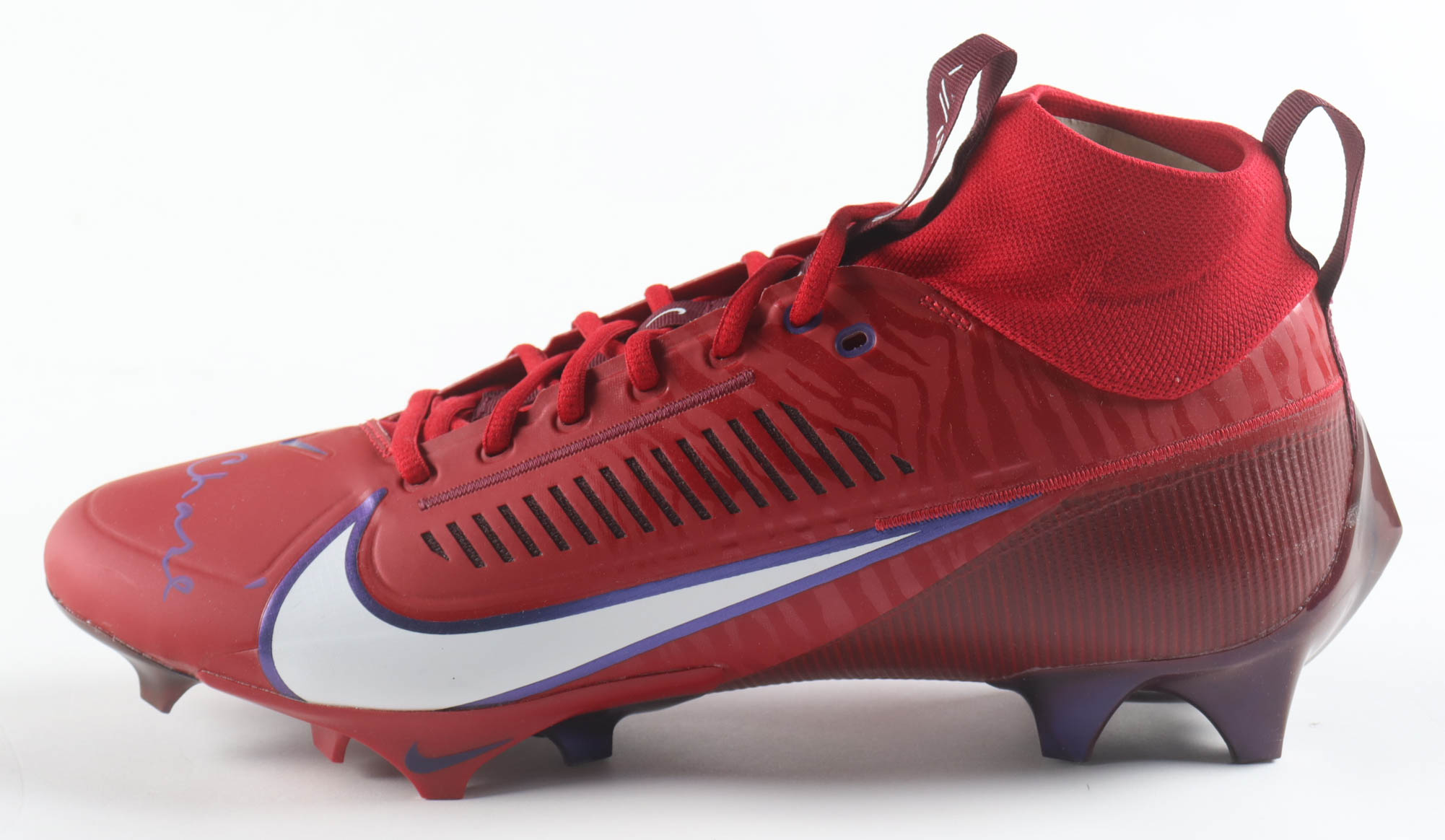 Ja'Marr Chase Signed Nike Cleat (JSA) at PristineAuction.com Ja'Marr Chase Signed Nike Cleat (JSA) at PristineAuction.com