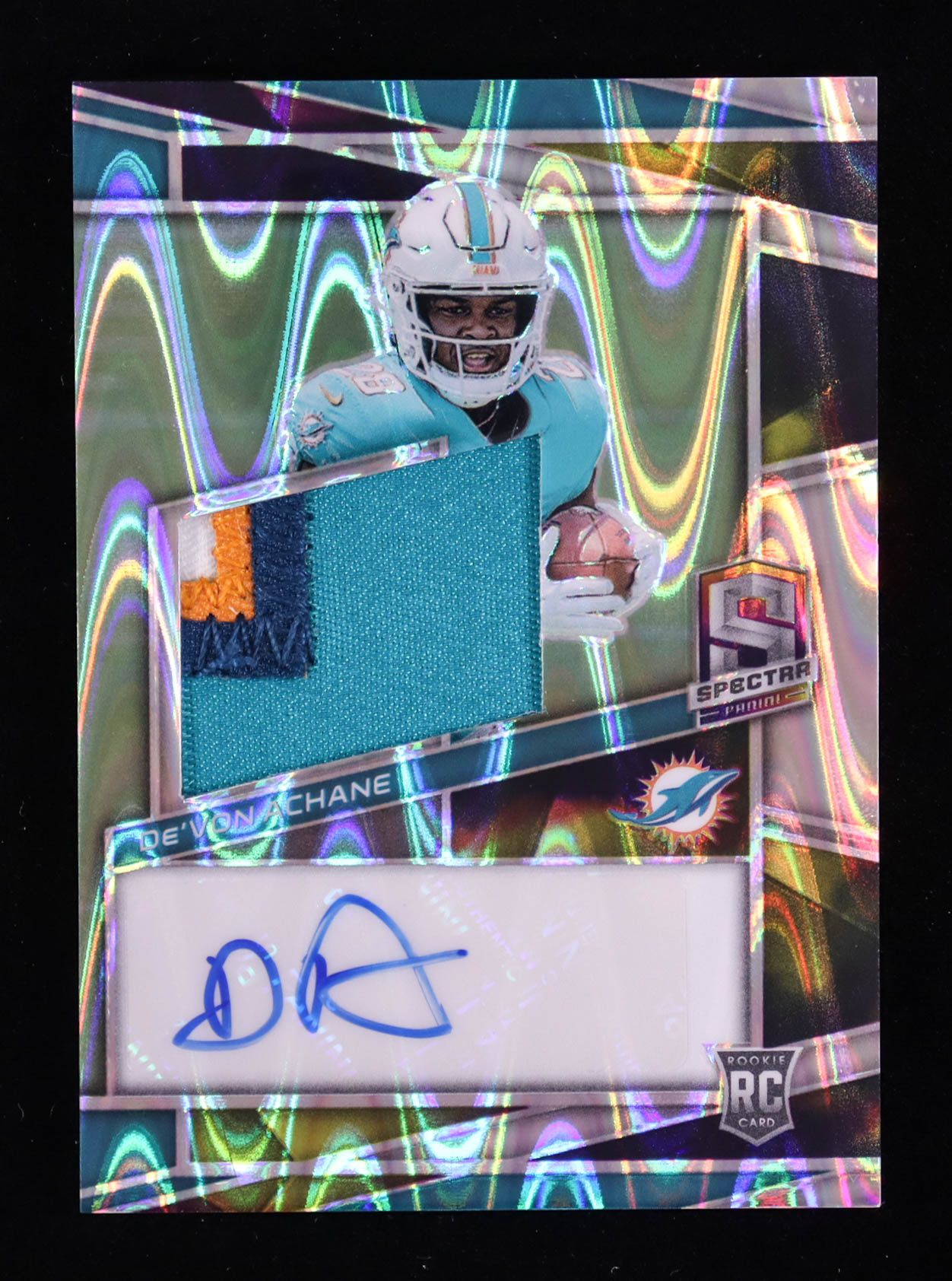 De'Von Achane 2023 Panini Spectra Supernova #209 JSY AU RC #50/70 at PristineAuction.com De'Von Achane 2023 Panini Spectra Supernova #209 JSY AU RC #50/70 at PristineAuction.com