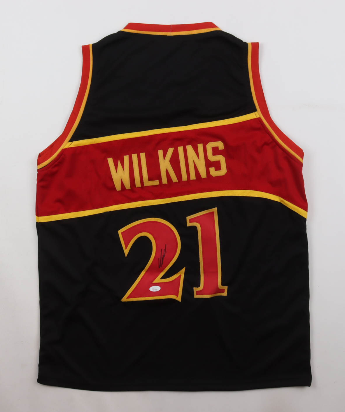 Dominique Wilkins Signed Jersey (JSA) at PristineAuction.com Dominique Wilkins Signed Jersey (JSA) at PristineAuction.com