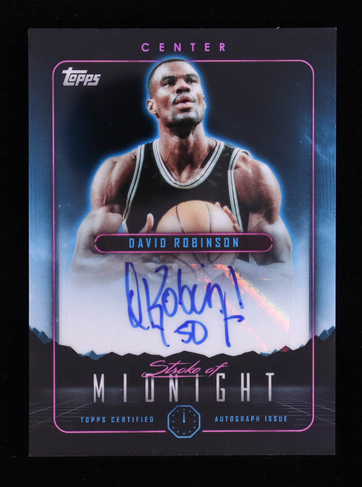 David Robinson 2023-24 Topps Midnight Stroke of Midnight Autographs #SMADRO at PristineAuction.com David Robinson 2023-24 Topps Midnight Stroke of Midnight Autographs #SMADRO at PristineAuction.com
