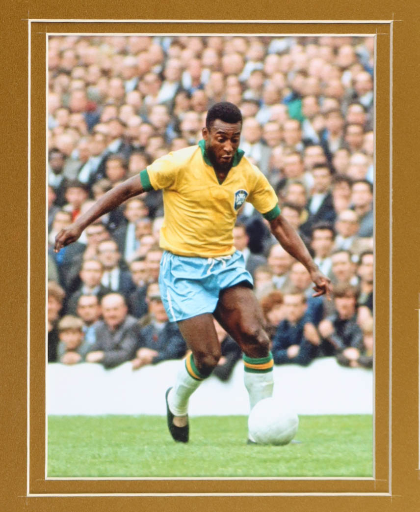 Pele Signed Custom Framed Jersey Display with (2) Team Brazil Logo Pins (Beckett) at PristineAuction.com Pele Signed Custom Framed Jersey Display with (2) Team Brazil Logo Pins (Beckett) at PristineAuction.com