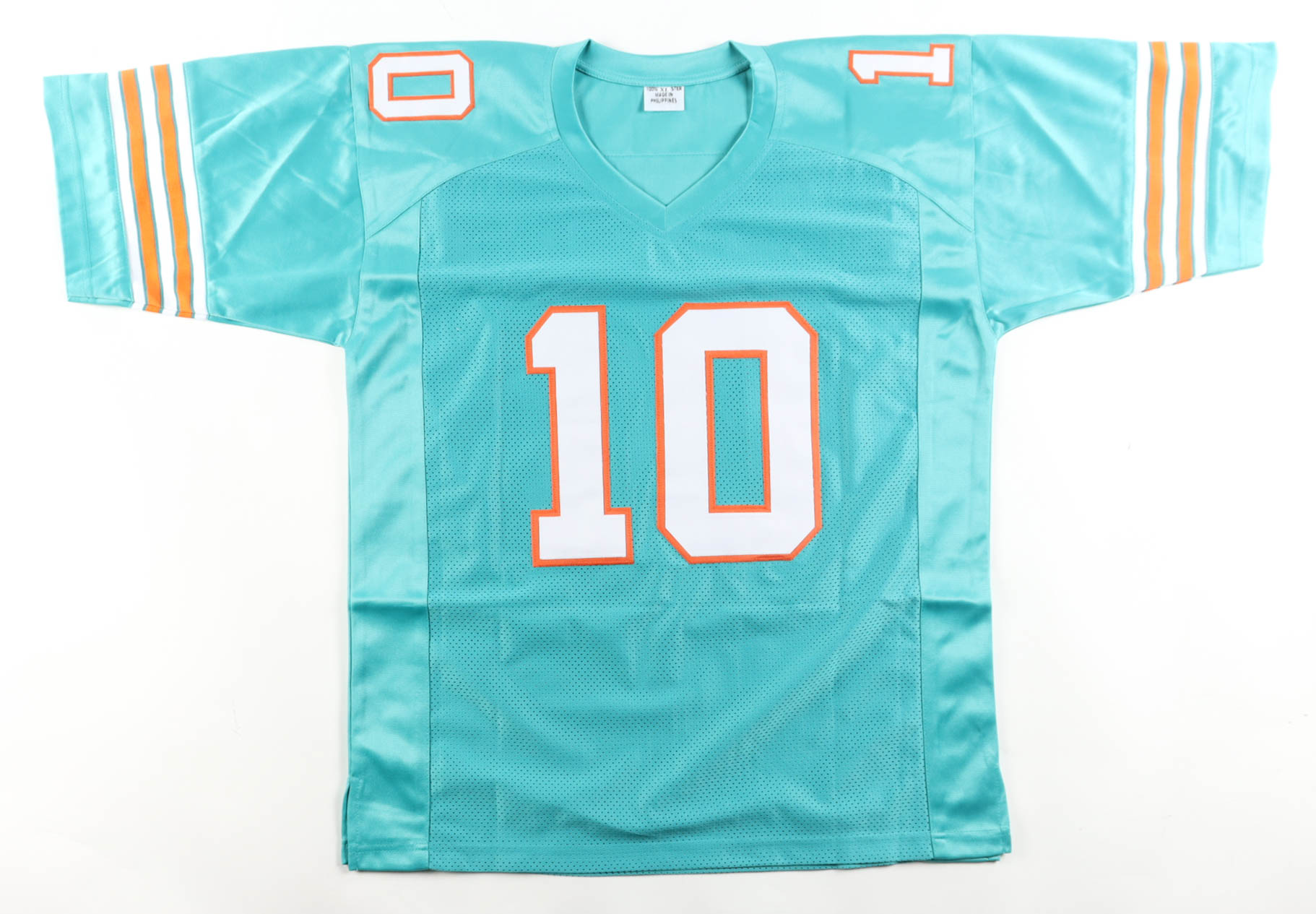 Tyreek Hill Signed Jersey (JSA) at PristineAuction.com Tyreek Hill Signed Jersey (JSA) at PristineAuction.com