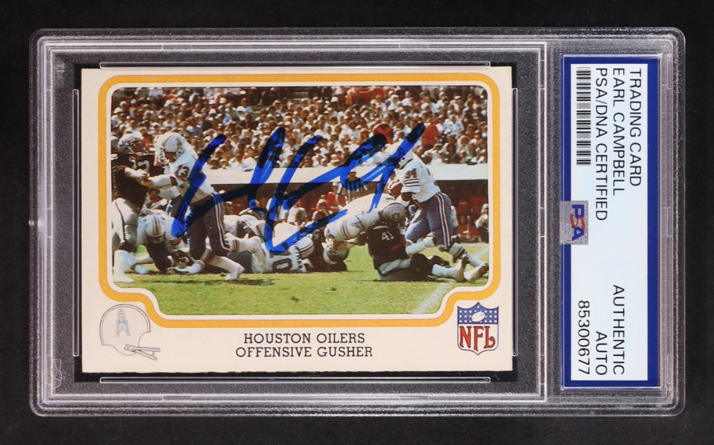 Earl Campbell Signed 1979 Fleer Offensive Gusher #21 RC (PSA) at PristineAuction.com Earl Campbell Signed 1979 Fleer Offensive Gusher #21 RC (PSA) at PristineAuction.com