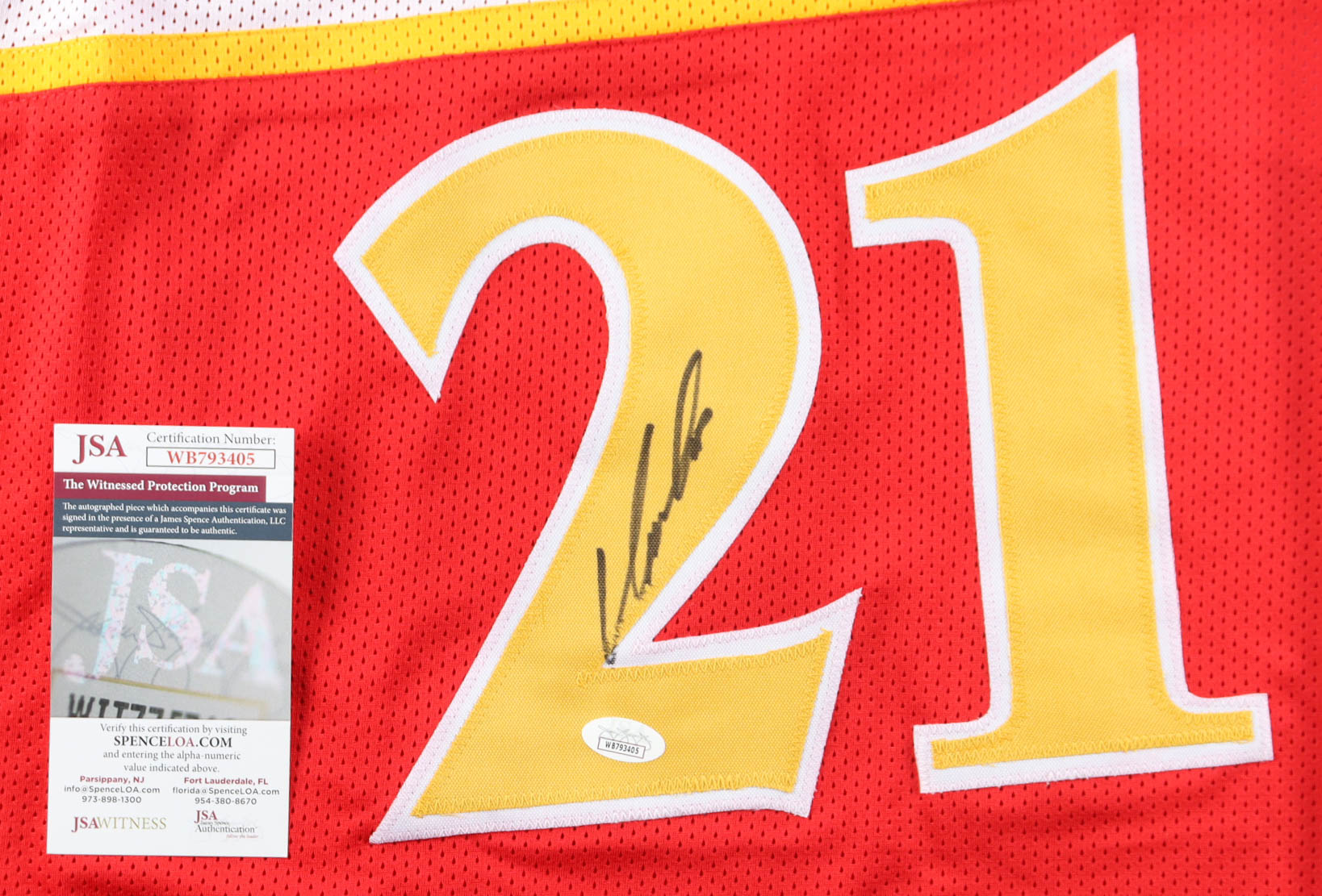 Dominique Wilkins Signed Jersey (JSA) at PristineAuction.com Dominique Wilkins Signed Jersey (JSA) at PristineAuction.com