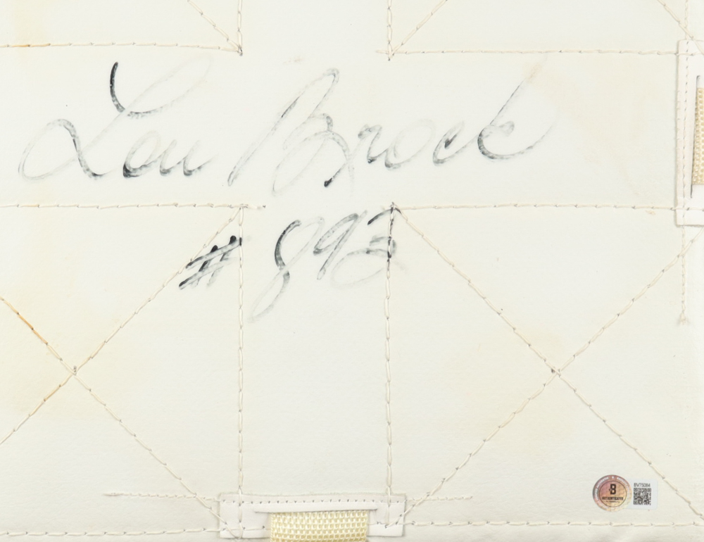 Lou Brock Signed Vintage Rawlings Base Inscribed "#893" (Beckett) at PristineAuction.com Lou Brock Signed Vintage Rawlings Base Inscribed "#893" (Beckett) at PristineAuction.com