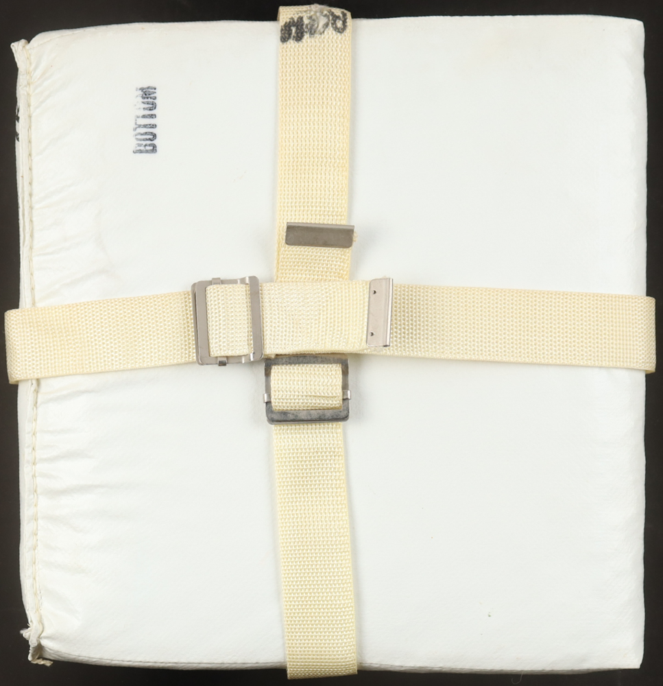 Lou Brock Signed Vintage Rawlings Base Inscribed "#893" (Beckett) at PristineAuction.com Lou Brock Signed Vintage Rawlings Base Inscribed "#893" (Beckett) at PristineAuction.com