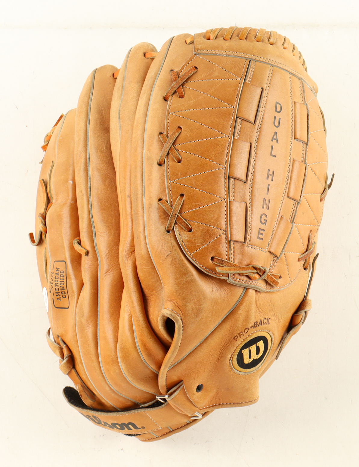 Ron Guidry Signed Wilson Giant Baseball Glove (JSA) at PristineAuction.com Ron Guidry Signed Wilson Giant Baseball Glove (JSA) at PristineAuction.com