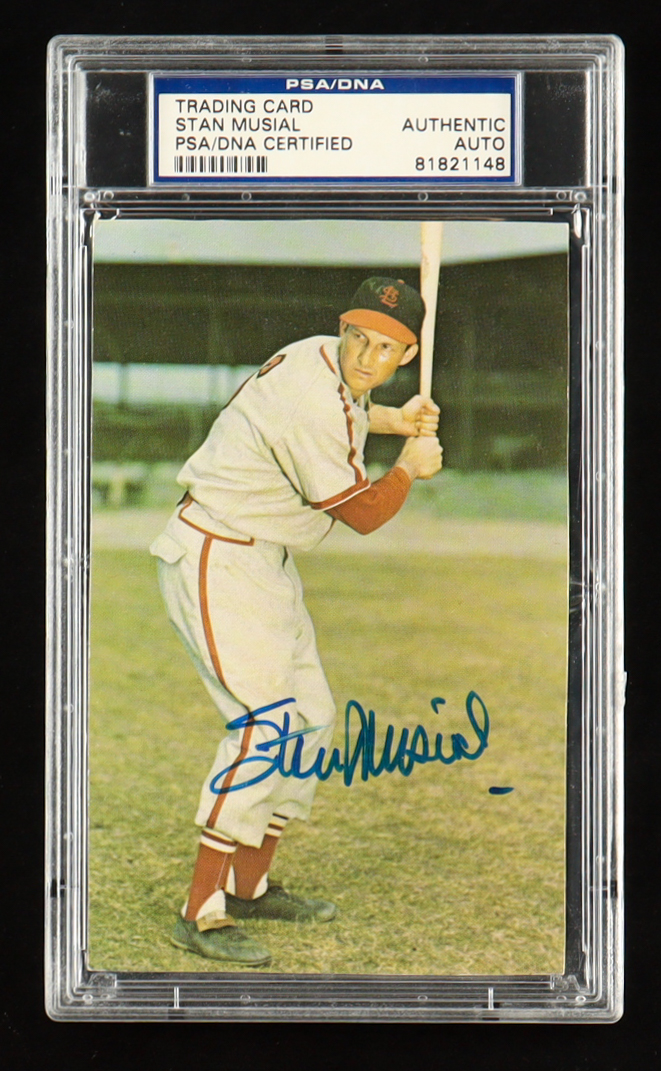 Stan Musial Signed 1982 TCMA Great Players of the 1950's & 60's #20 (PSA) at PristineAuction.com Stan Musial Signed 1982 TCMA Great Players of the 1950's & 60's #20 (PSA) at PristineAuction.com