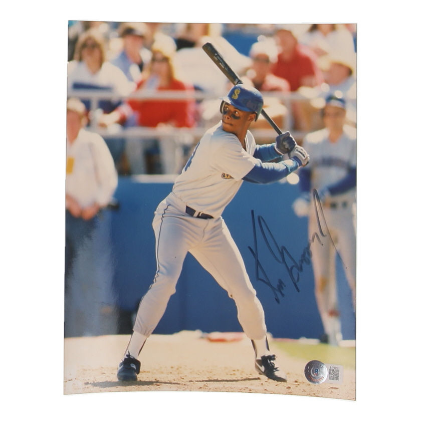 Ken Griffey Jr Signed Mariners 8x10 Photo (Beckett) at PristineAuction.com Ken Griffey Jr Signed Mariners 8x10 Photo (Beckett) at PristineAuction.com