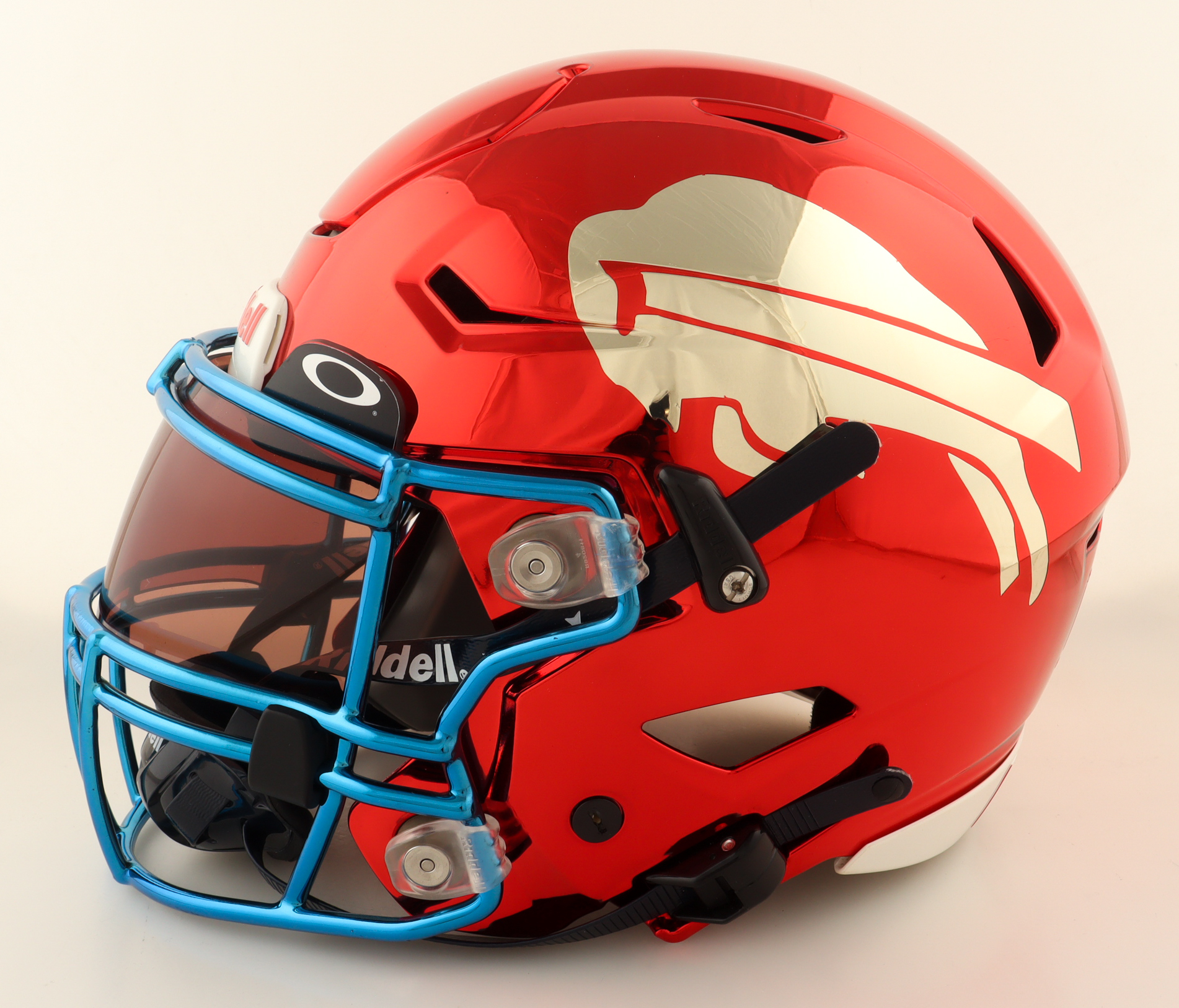 Josh Allen Signed Bills Full-Size Authentic On-Field Chrome Alternate SpeedFlex Helmet with Visor Inscribed "24 NFL MVP" (Beckett) at PristineAuction.com Josh Allen Signed Bills Full-Size Authentic On-Field Chrome Alternate SpeedFlex Helmet with Visor Inscribed "24 NFL MVP" (Beckett) at PristineAuction.com