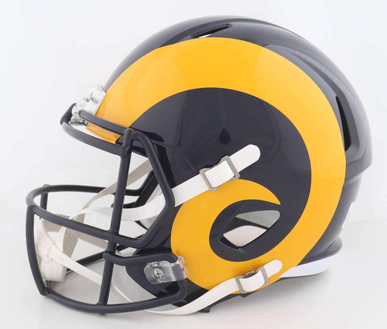 Davante Adams Signed Rams Full-Size Speed Helmet (Beckett) at PristineAuction.com Davante Adams Signed Rams Full-Size Speed Helmet (Beckett) at PristineAuction.com