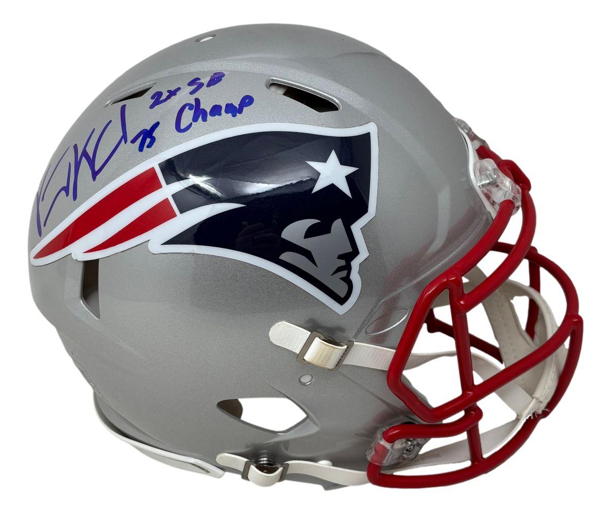 Vince Wilfork Signed Patriots Full-Size Authentic On-Field Speed Helmet Inscribed "2x SB Champ" (Beckett) at PristineAuction.com Vince Wilfork Signed Patriots Full-Size Authentic On-Field Speed Helmet Inscribed "2x SB Champ" (Beckett) at PristineAuction.com