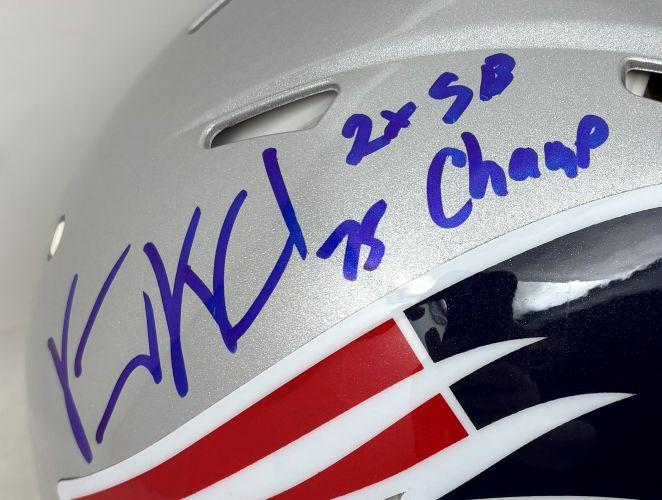 Vince Wilfork Signed Patriots Full-Size Authentic On-Field Speed Helmet Inscribed "2x SB Champ" (Beckett) at PristineAuction.com Vince Wilfork Signed Patriots Full-Size Authentic On-Field Speed Helmet Inscribed "2x SB Champ" (Beckett) at PristineAuction.com