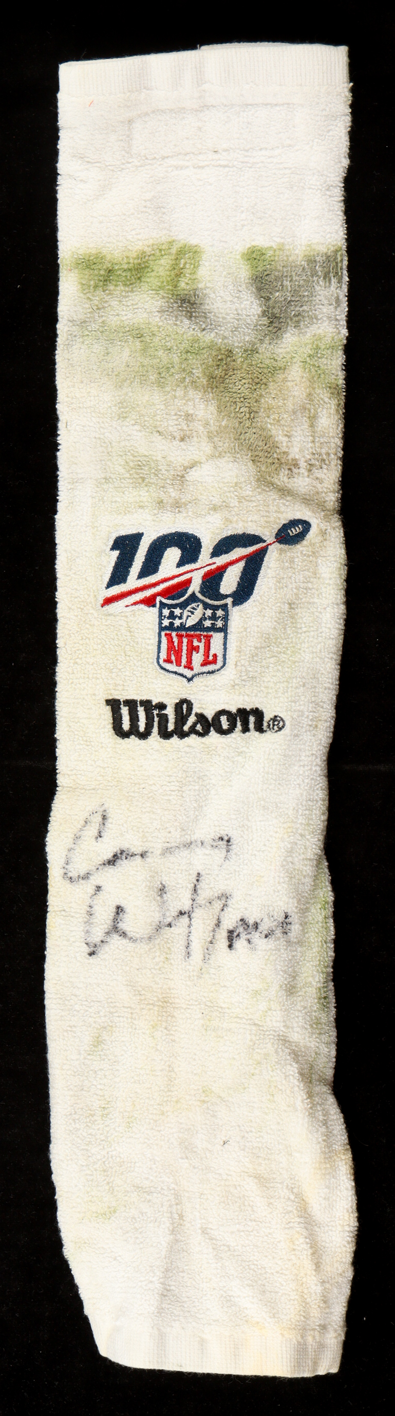 Carson Wentz Signed & 2019 Game-Used QB Towel (Fanatics) at PristineAuction.com Carson Wentz Signed & 2019 Game-Used QB Towel (Fanatics) at PristineAuction.com