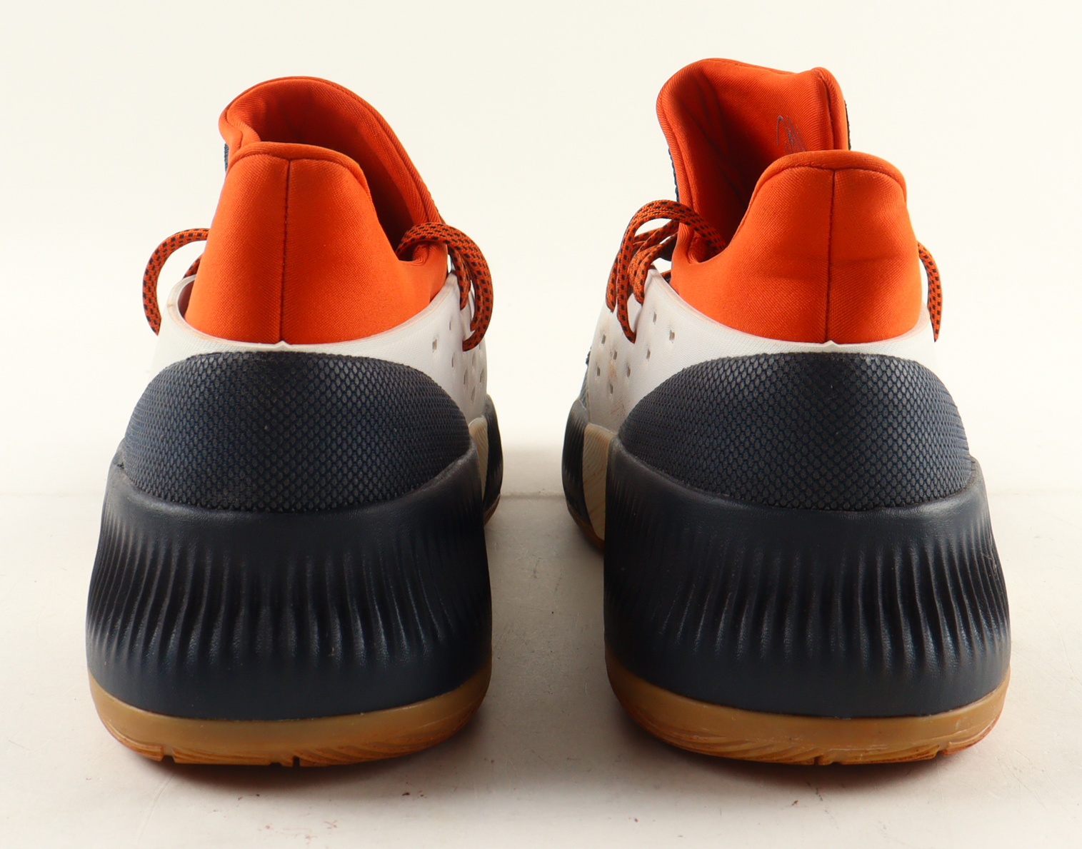 Carlos Correa Signed Game-Used Pair of Adidas Shoes (Fanatics) at PristineAuction.com Carlos Correa Signed Game-Used Pair of Adidas Shoes (Fanatics) at PristineAuction.com