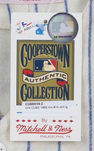 Ernie Banks Signed Cubs Mitchell & Ness Authentic Jersey Inscribed "512 HR" (PSA) at PristineAuction.com Ernie Banks Signed Cubs Mitchell & Ness Authentic Jersey Inscribed "512 HR" (PSA) at PristineAuction.com