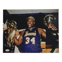 Shaquille O'Neal Signed Lakers 11x14 Photo (JSA) at PristineAuction.com