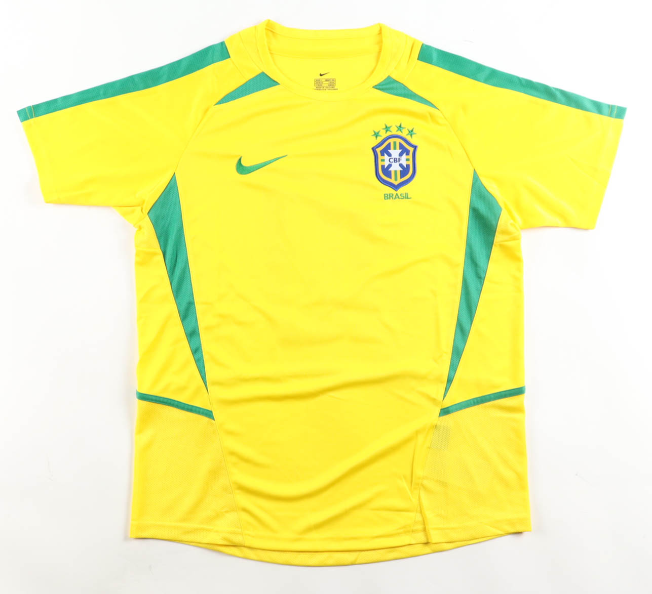 Kaka Signed Brazil Nike Authentic Jersey (Beckett) at PristineAuction.com Kaka Signed Brazil Nike Authentic Jersey (Beckett) at PristineAuction.com