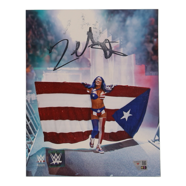 Zelina Vega Signed WWE 8x10 Photo (Fanatics) at PristineAuction.com Zelina Vega Signed WWE 8x10 Photo (Fanatics) at PristineAuction.com