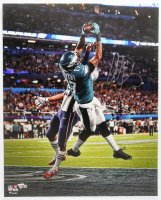 Alshon Jeffery Signed Eagles 16x20 Photo (Fanatics) at PristineAuction.com