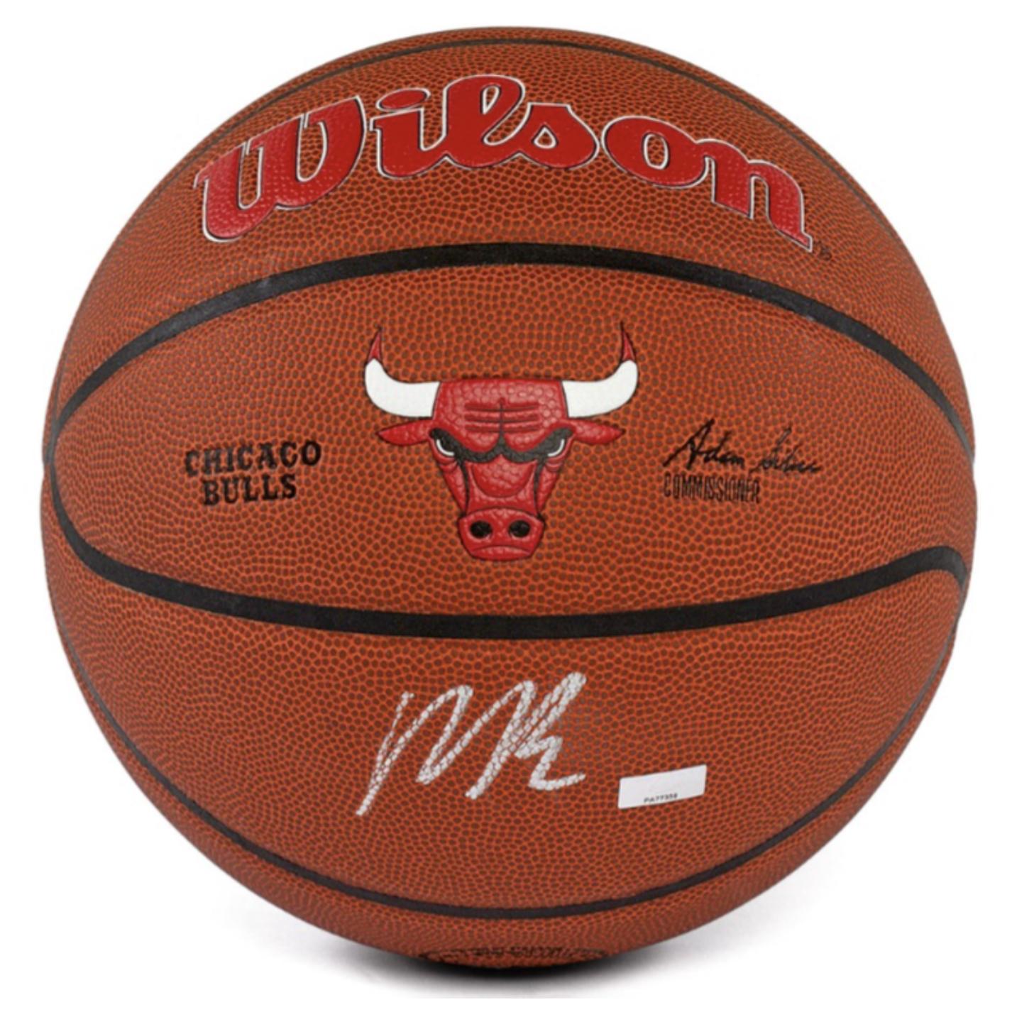 Matas Buzelis Signed Bulls Logo Basketball (Panini) at PristineAuction.com Matas Buzelis Signed Bulls Logo Basketball (Panini) at PristineAuction.com