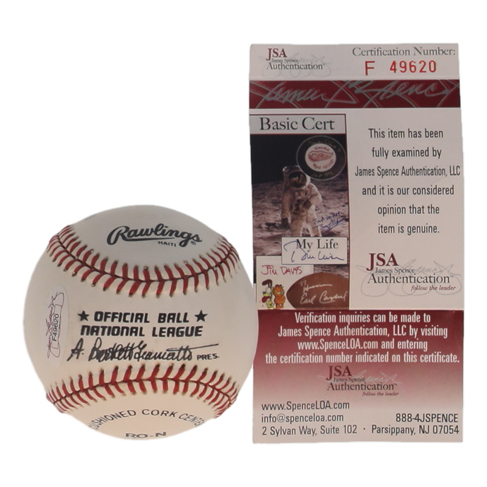 Gaylord Perry Signed ONL Baseball (JSA) at PristineAuction.com Gaylord Perry Signed ONL Baseball (JSA) at PristineAuction.com