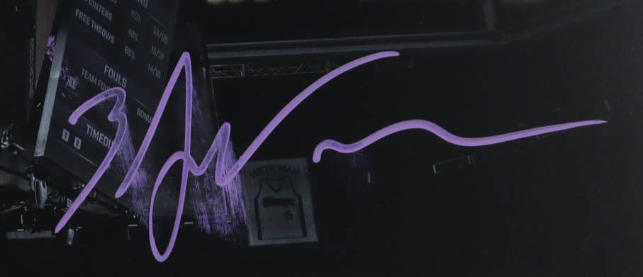 Zach LaVine Signed Kings 16x20 Photo (Fanatics) at PristineAuction.com Zach LaVine Signed Kings 16x20 Photo (Fanatics) at PristineAuction.com