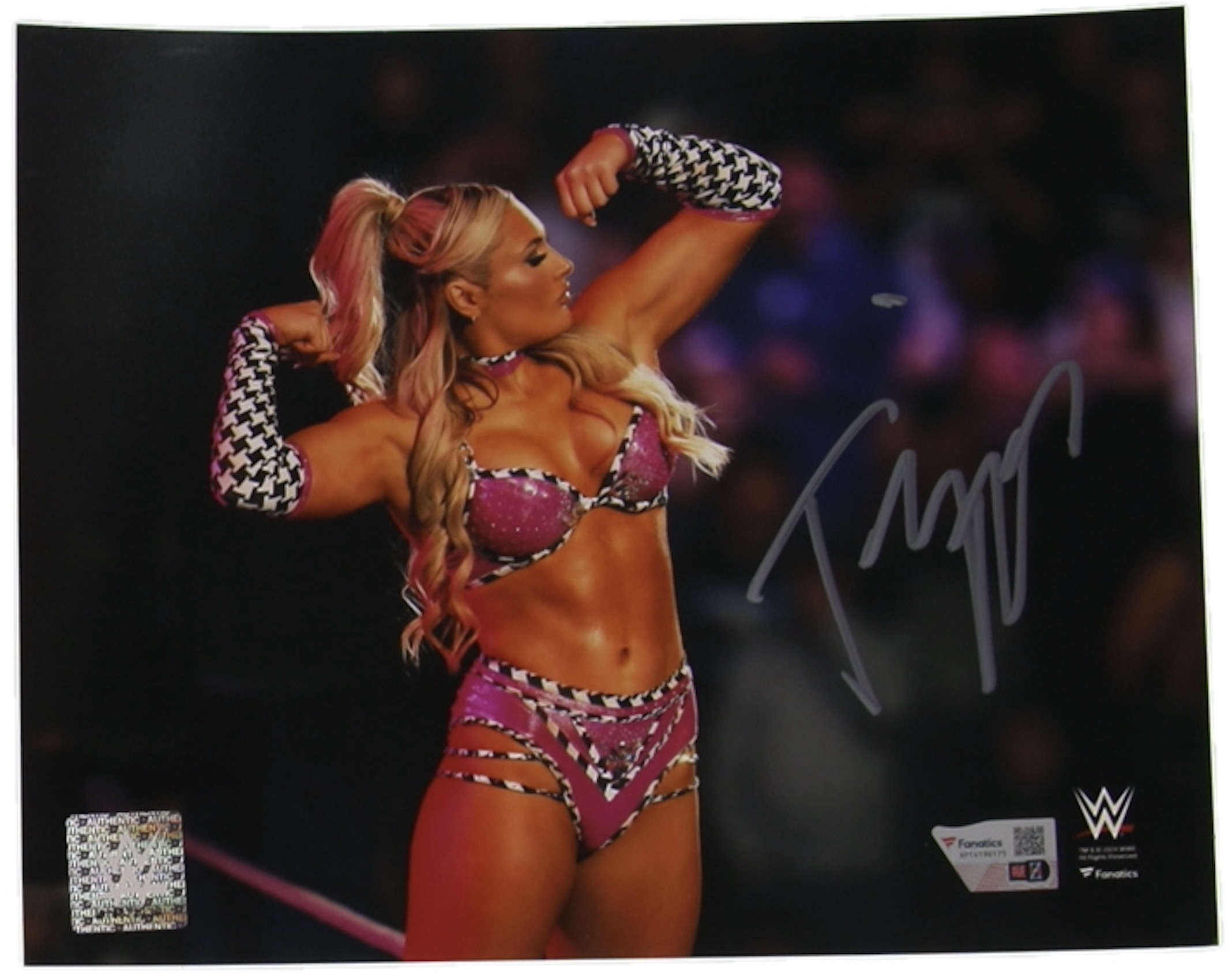 Tiffany Stratton Signed WWE 8x10 Photo (Fanatics) at PristineAuction.com Tiffany Stratton Signed WWE 8x10 Photo (Fanatics) at PristineAuction.com