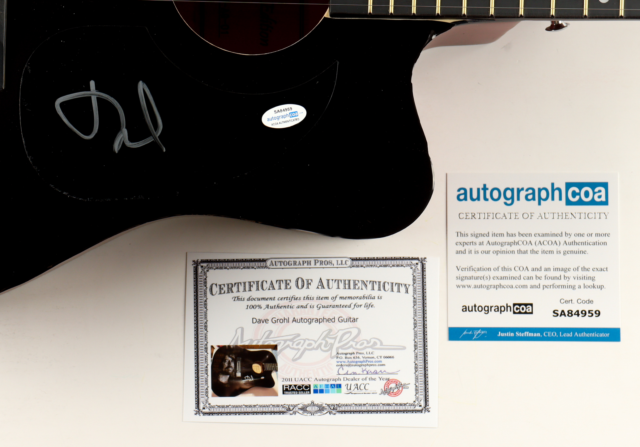 Dave Grohl Signed Custom Electric Guitar (ACOA & AutographPros) at PristineAuction.com Dave Grohl Signed Custom Electric Guitar (ACOA & AutographPros) at PristineAuction.com